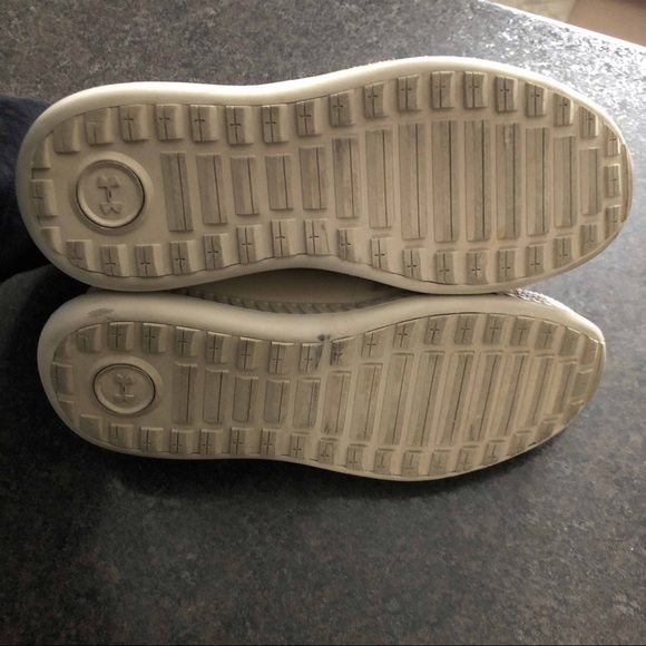 Men’s Under Armour Running Shoes - Picture 6 of 8